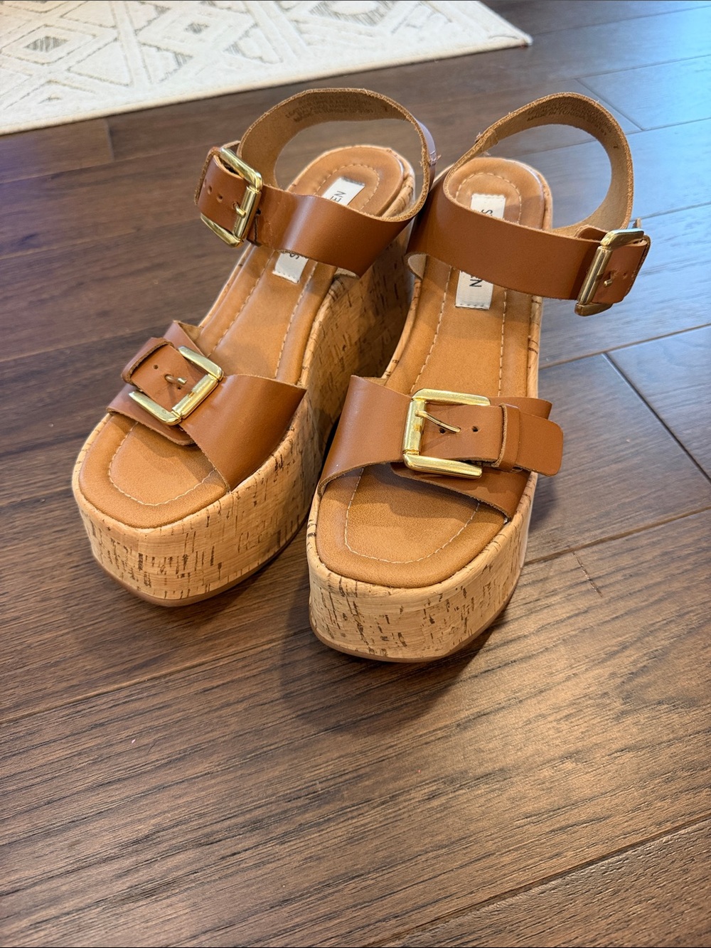 Steve Madden River Platform Wedge Sandal Size 7 in Tan Leather - C80-007